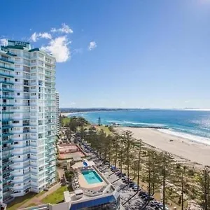 **** Aparthotel Ocean Plaza Australia